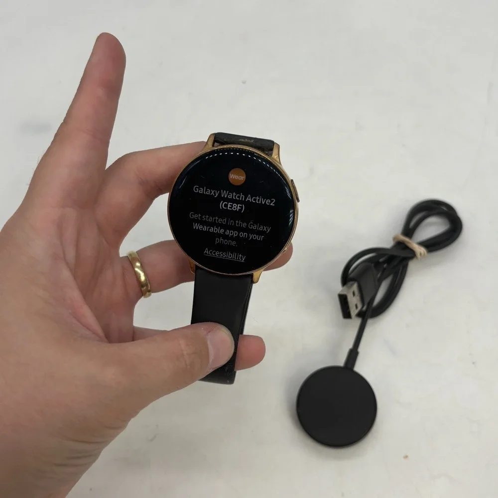 NEW Samsung Galaxy Watch Active 2 40mm Cellular - Gold Android Smartwatch Works